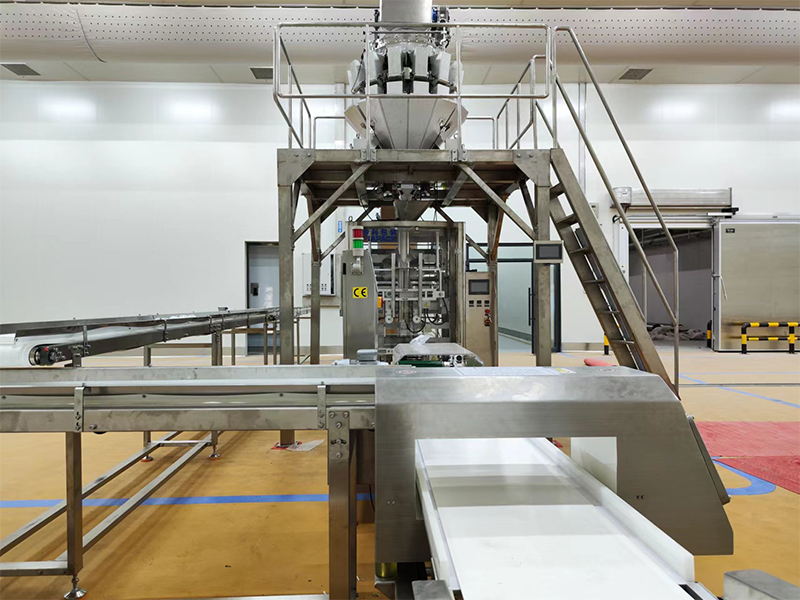 जमेको खानाको लागि स्वचालित प्याकिंग मेसिन।6